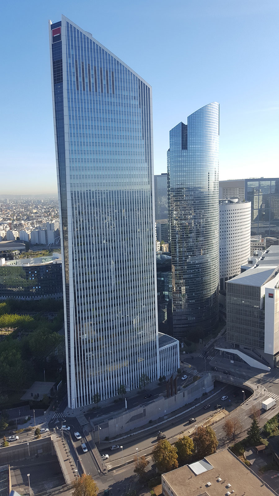 Mise au point et remises &agrave; niveau du d&eacute;senfumage &ndash; Tour Granite, La D&eacute;fense image 2